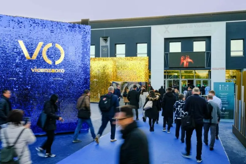 STIL Diamonds - Producător român de bijuterii din aur cu diamante prezent la cel mai important târg de bijuterii din Italia