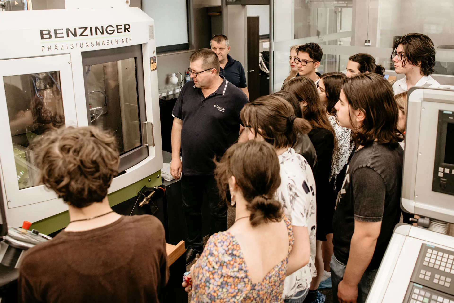 Artă, aur și zâmbete prețioase: Ziua porților deschise în atelierul STIL DIAMONDS